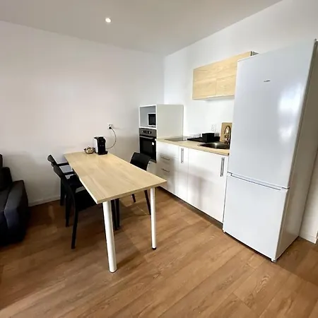 Superbe 2p Climatise - Plages A Pieds * جوان ليه باه