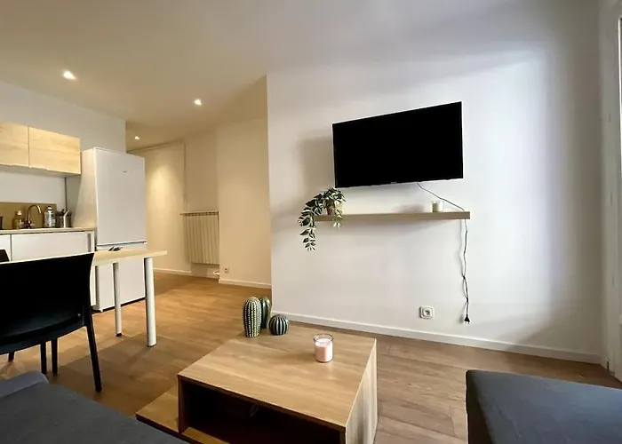 Superbe 2p Climatisé - Plages à Pieds *